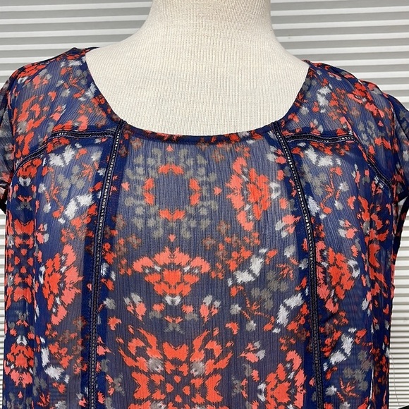 a.n.a. A New Approach NWT Blue Red Floral Sheer Blouse Size XL - Picture 2 of 11